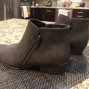 Unionbay trista 2 Clearance